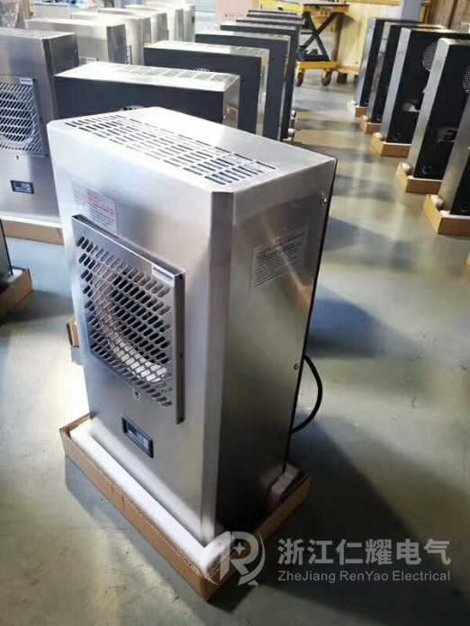 AYRY25B-S恒溫控製(zhì)櫃